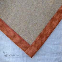 Wollgugel aus Skjoldehamn – kamelbraun/orange