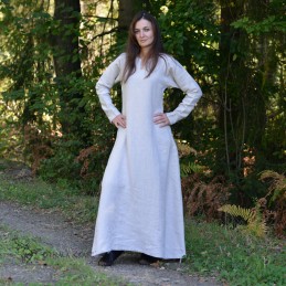 Linen dress 100% hand sewn