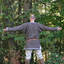 Hedeby Kaftan, Viking Klappenrock – Brown, grey-green trim