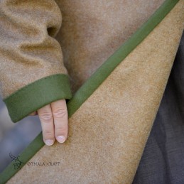 Women's Viking wool coat after Haithabu – Light brown, green trim