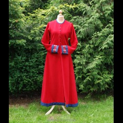 Red Viking lady coat with embroidery
