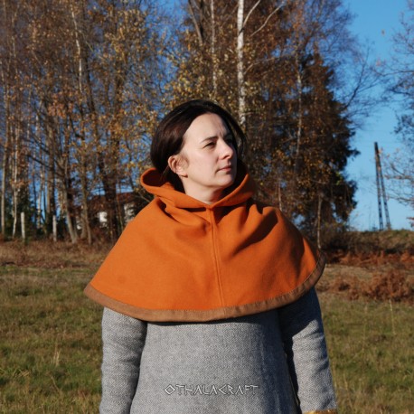 Hood from Hedeby – dark orange